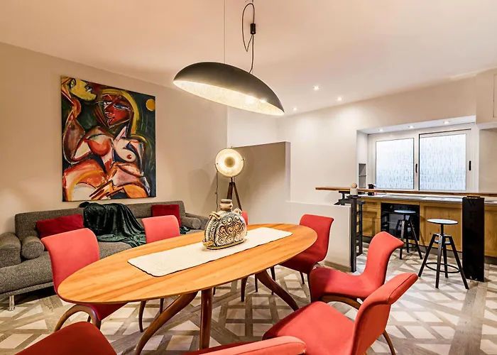 Apartament Lyrica - Your At The Opera!